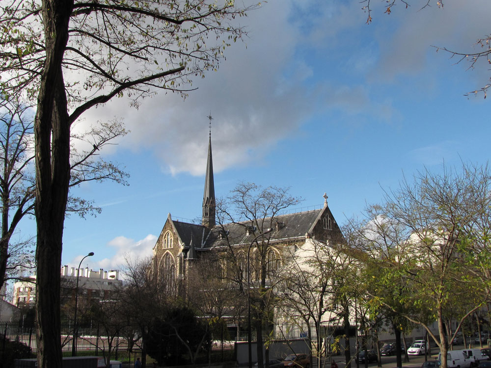 Basilique Notre Dame Du Perpétuel Secours Paris Le stade du Père Lachaise à Paris et ses espaces verts actuels menacés