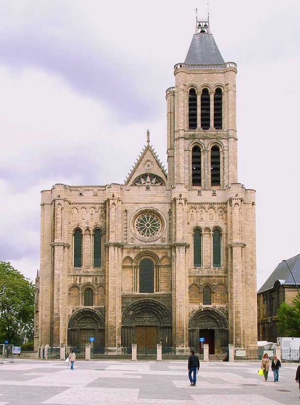 Projet de reconstruction de la flèche de la basilique SaintDenis