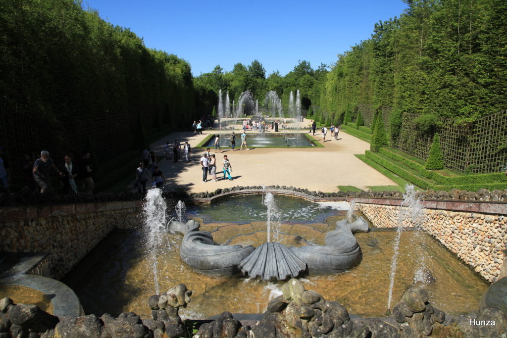 fontaine versailles hunza